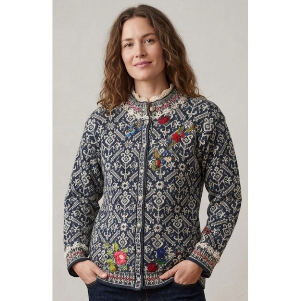 Rare Vintage Dale of Norway Embroidered Wool Cardigan | Cottagecore | Size S